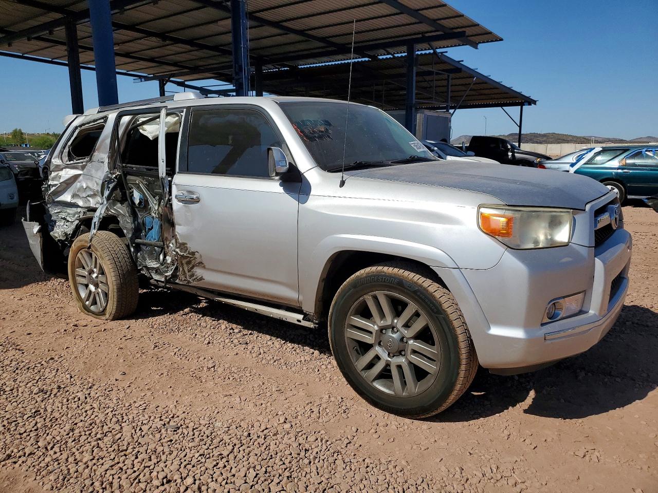 TOYOTA 4RUNNER 2011 — 5