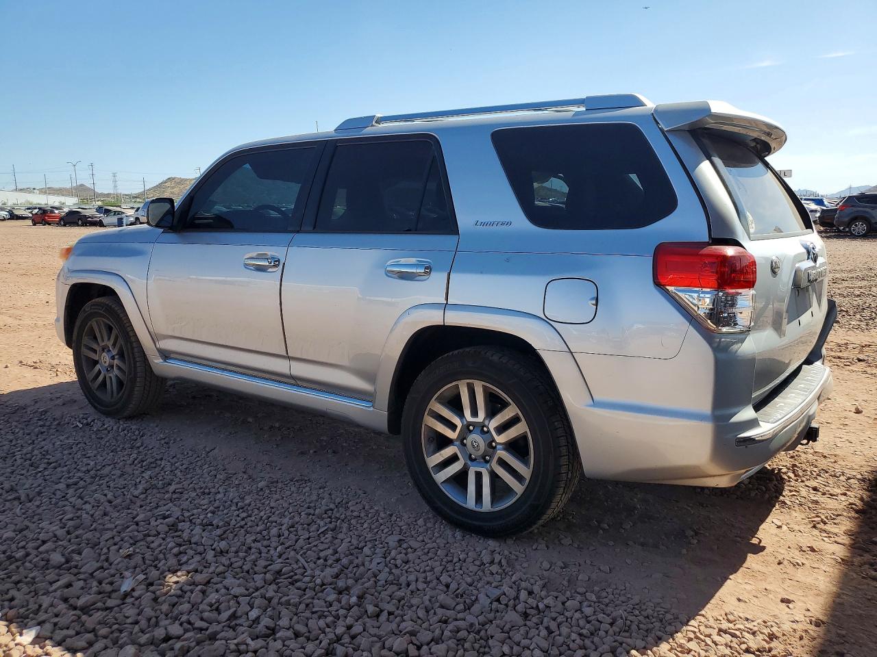 TOYOTA 4RUNNER 2011 — 3