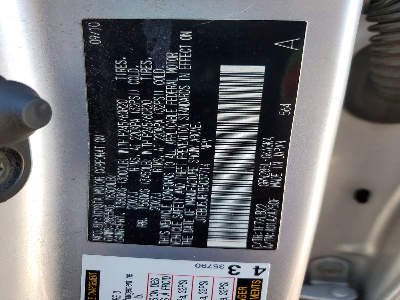 TOYOTA 4RUNNER 2011 — 15