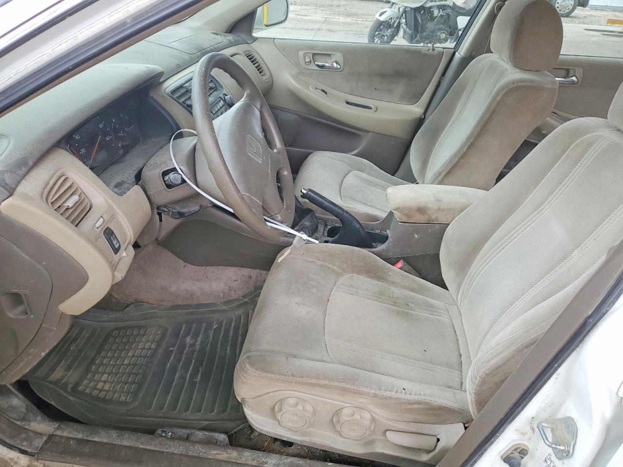 HONDA ACCORD 1999 — 8