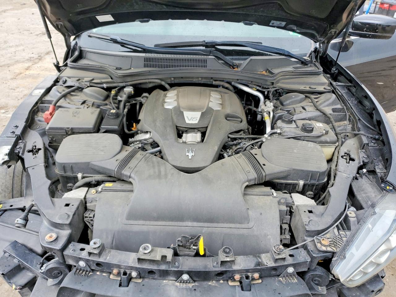 MASERATI GHIBLI 2015 — 12