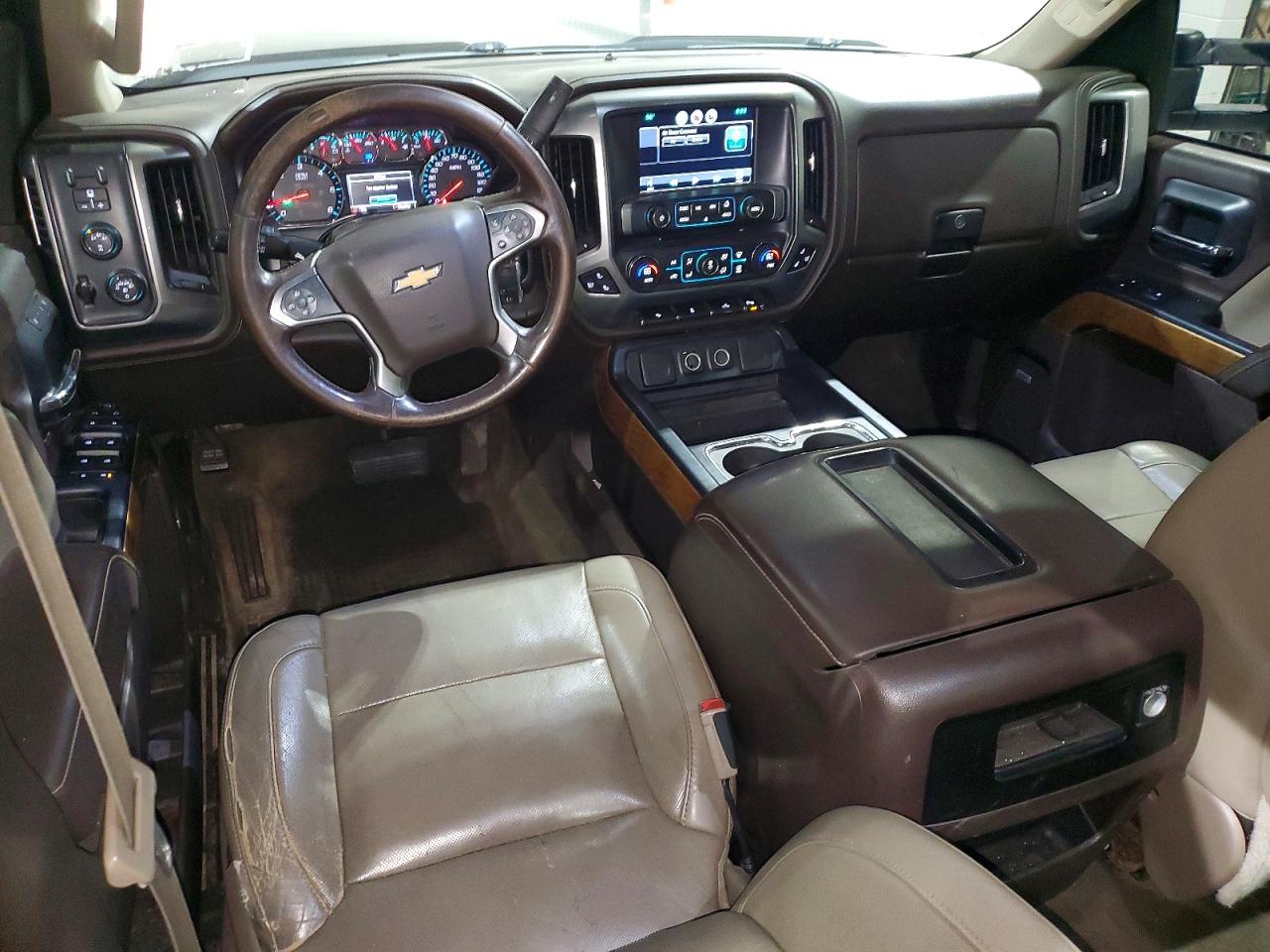 CHEVROLET SILVERADO 2015 — 9