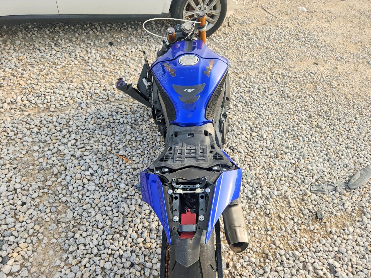 YAMAHA YZFR1 2017 — 7