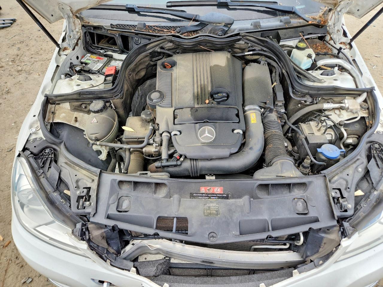 MERCEDES-BENZ C 2014 — 12