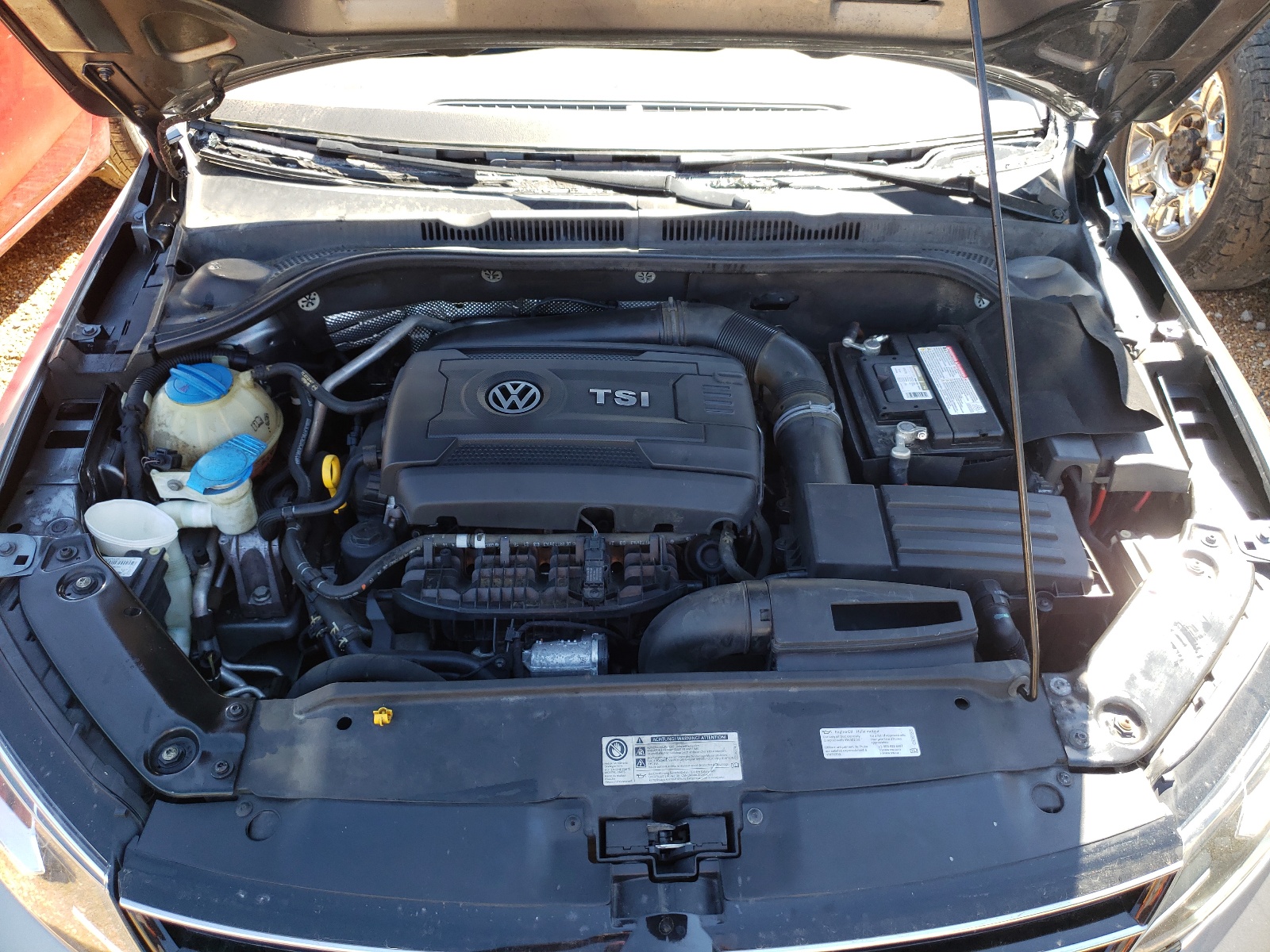VOLKSWAGEN JETTA 2016 — 8