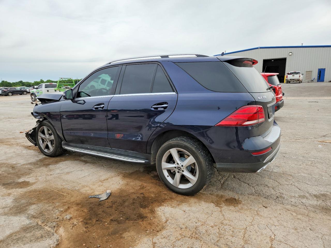 MERCEDES-BENZ GLE 2018 — 3