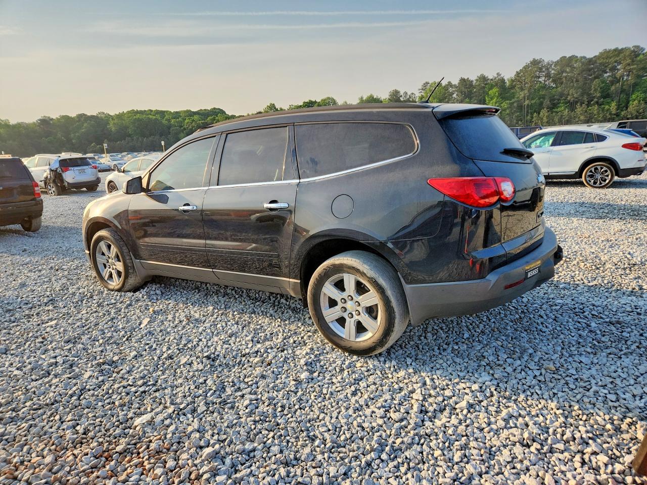 CHEVROLET TRAVERSE 2011 — 3