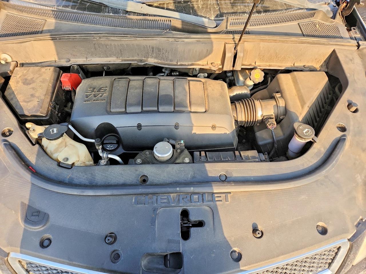 CHEVROLET TRAVERSE 2011 — 13