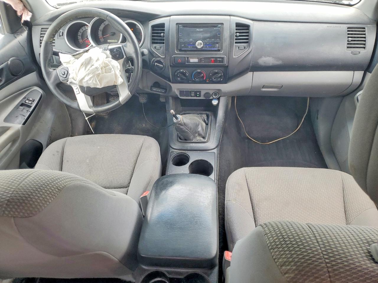TOYOTA TACOMA 2014 — 9