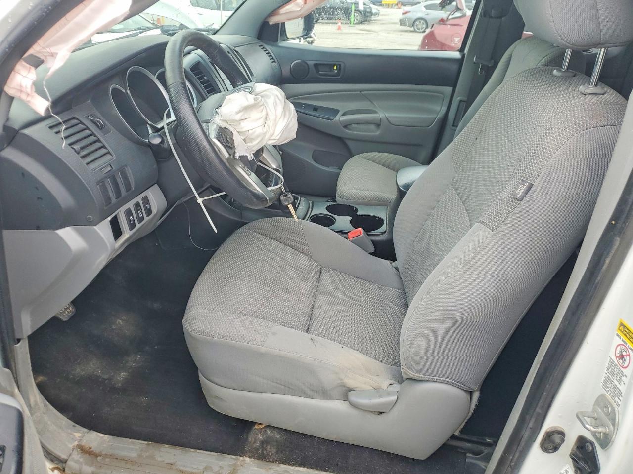 TOYOTA TACOMA 2014 — 8