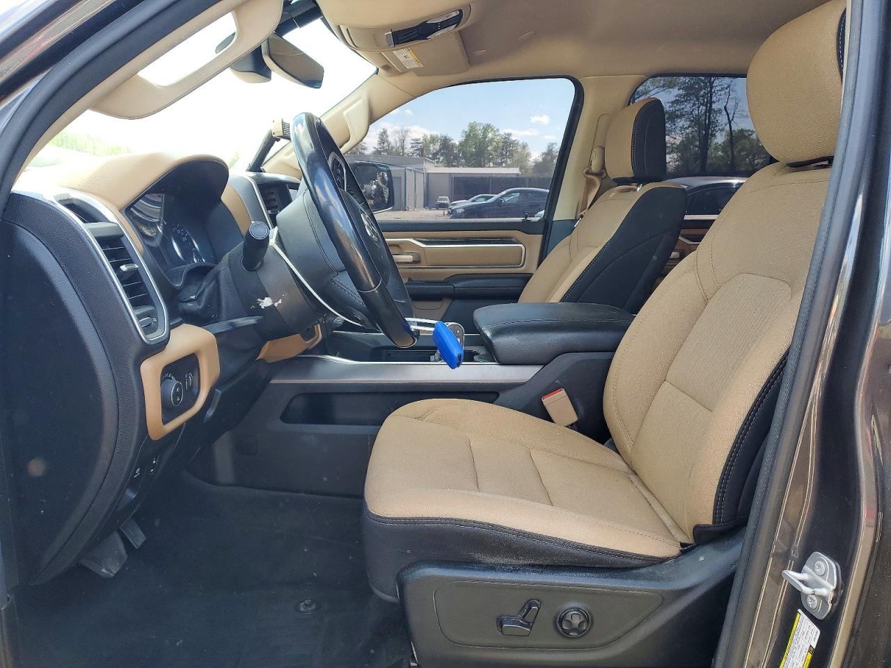 RAM 1500 2020 — 8