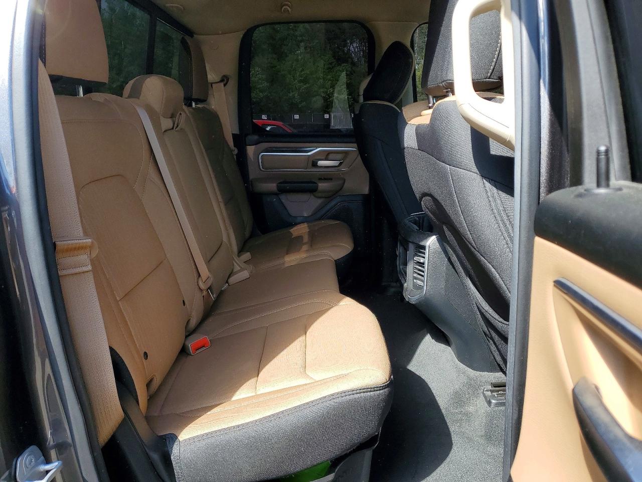 RAM 1500 2020 — 11