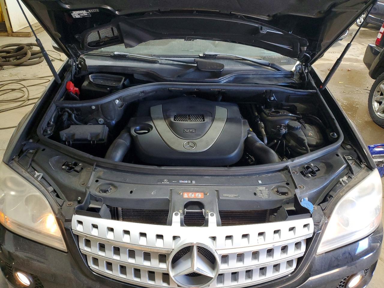 MERCEDES-BENZ ML 2008 — 12