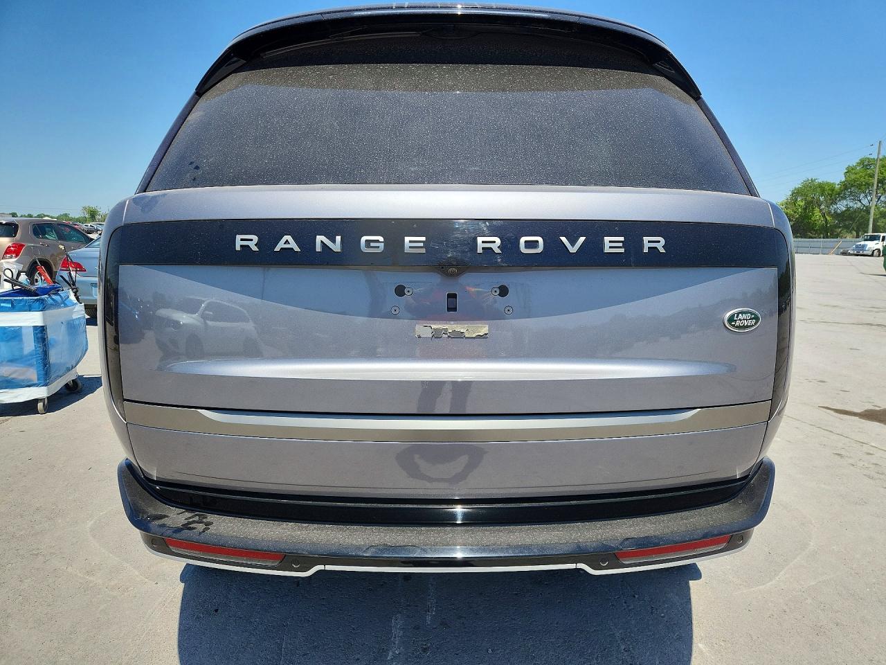 LAND ROVER RANGE ROVER 2023 — 7