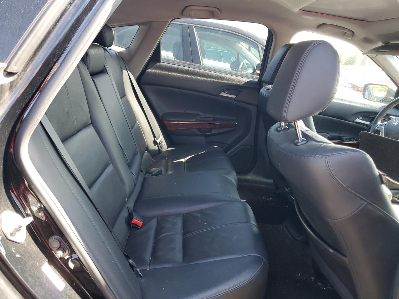 HONDA CROSSTOUR 2012 — 11
