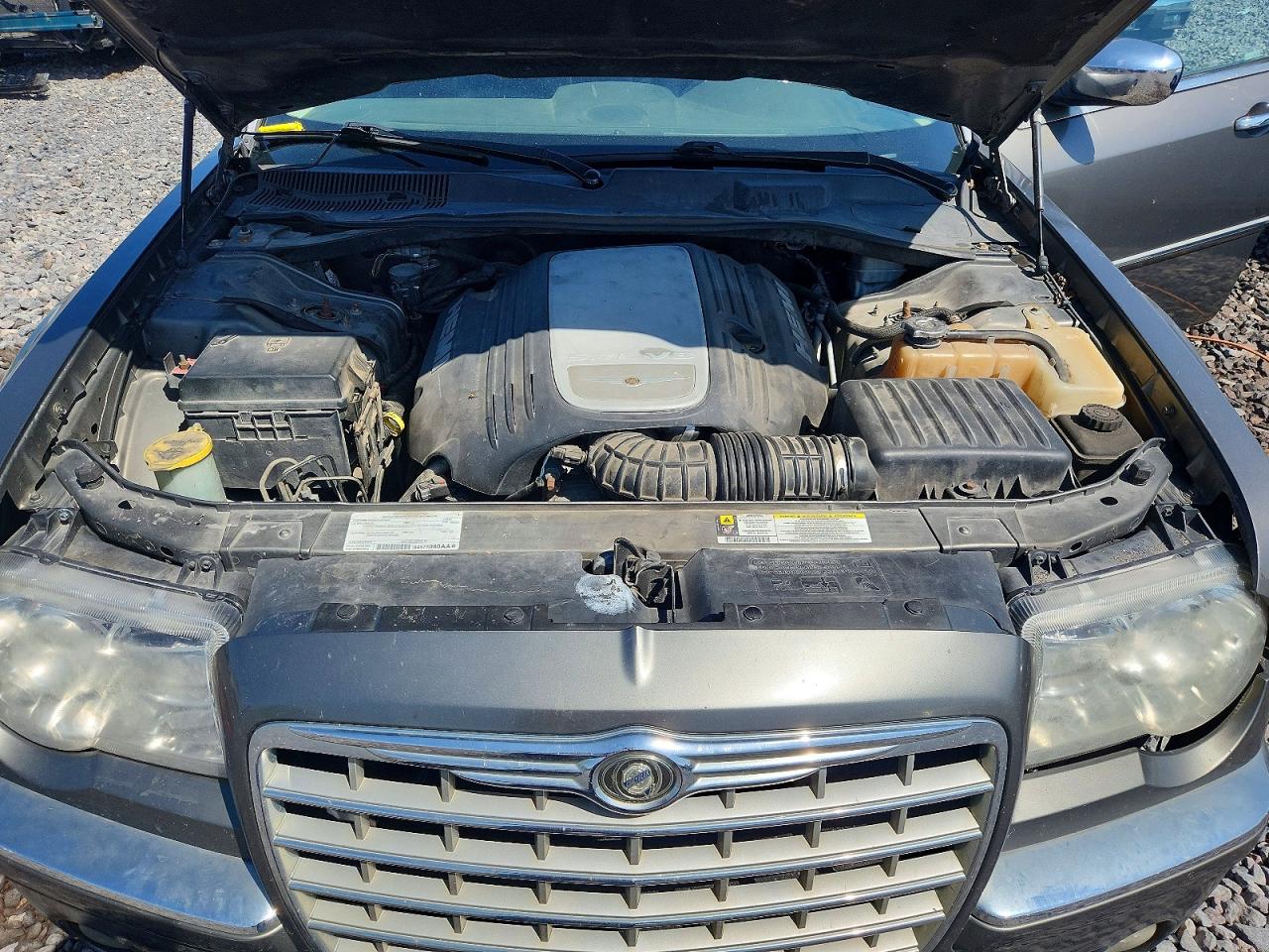 CHRYSLER 300 2008 — 12