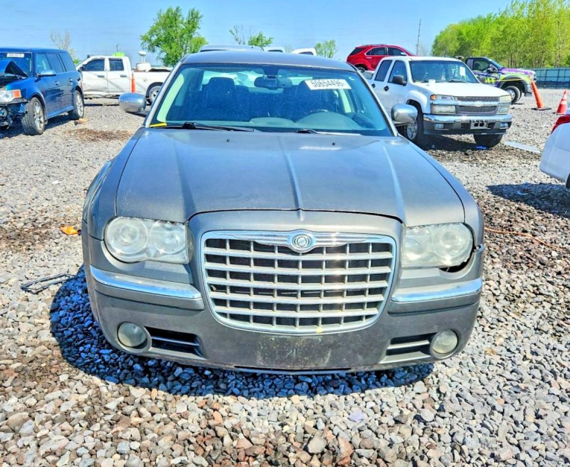 CHRYSLER 300 2008 — 6
