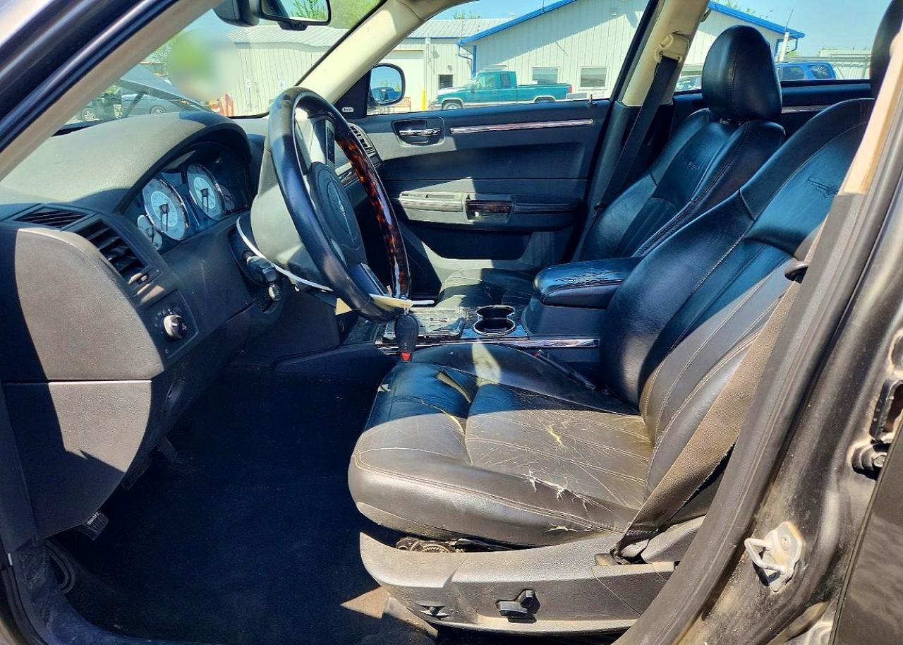 CHRYSLER 300 2008 — 8