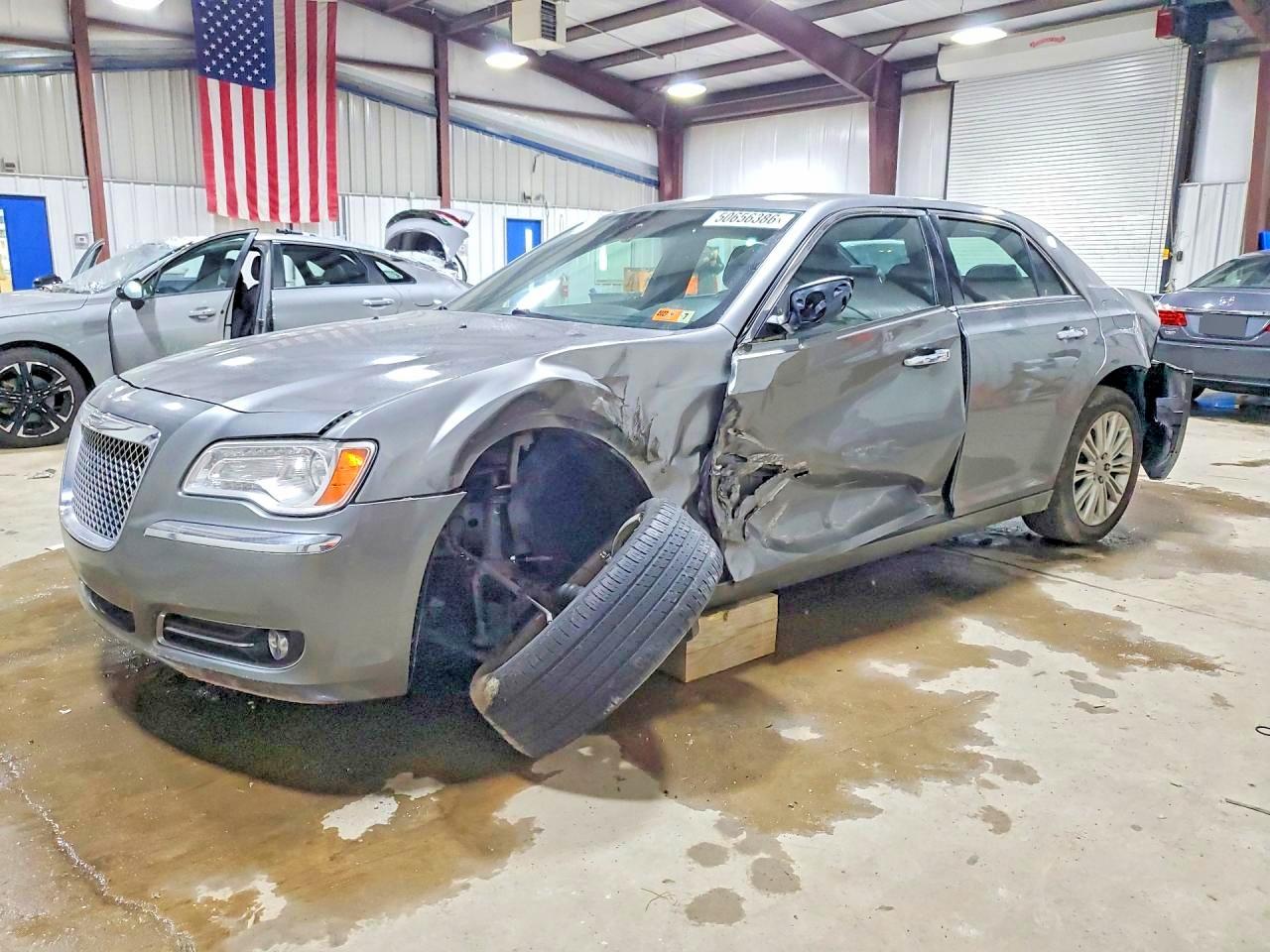 2011 CHRYSLER 300C