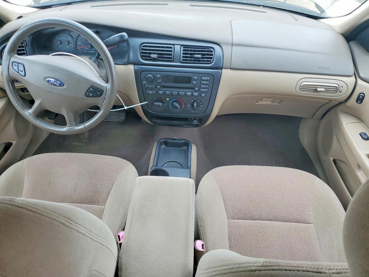 FORD TAURUS 2002 — 9