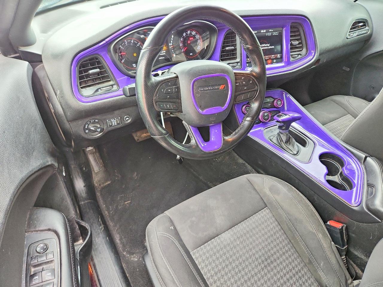 DODGE CHALLENGER 2020 — 9