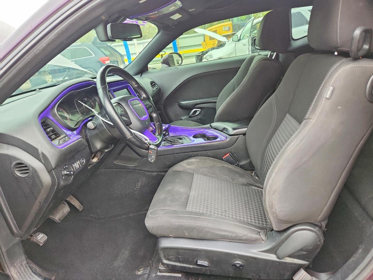 DODGE CHALLENGER 2020 — 8