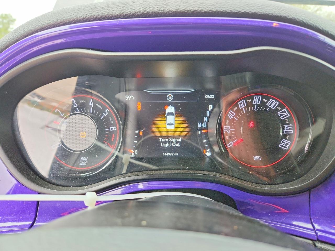 DODGE CHALLENGER 2020 — 10
