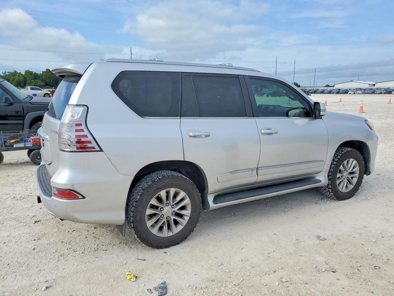LEXUS GX 2015 — 4