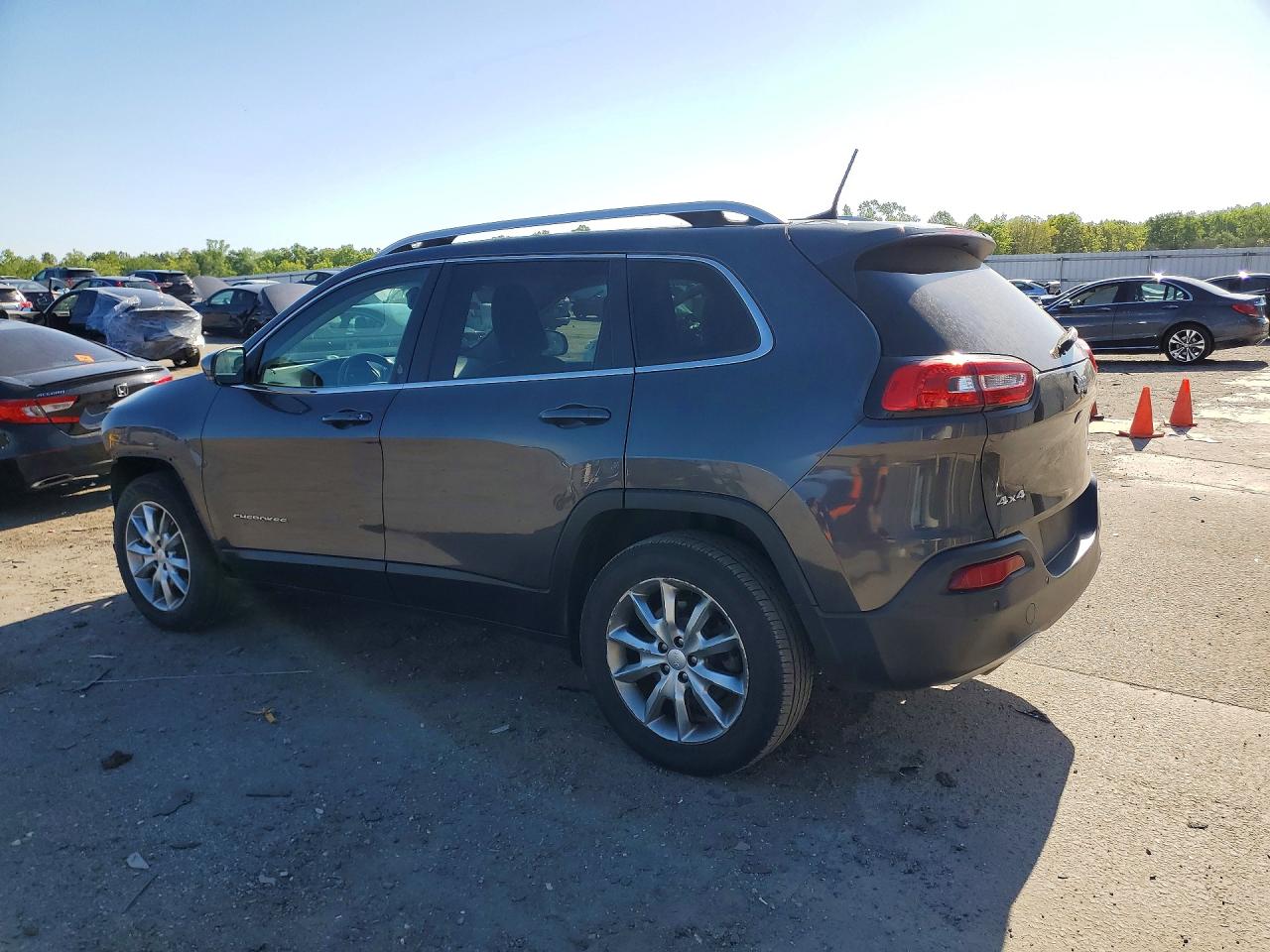 JEEP CHEROKEE 2018 — 3