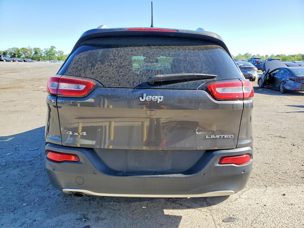 JEEP CHEROKEE 2018 — 7