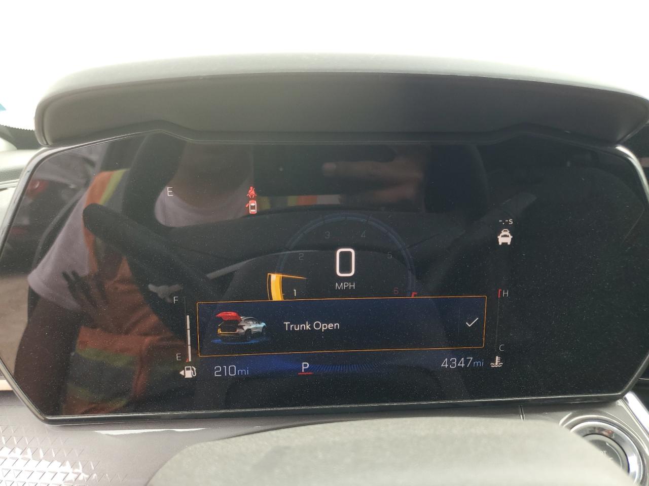 CHEVROLET TRAX 2024 — 10