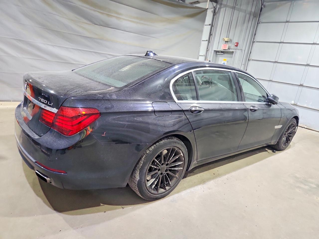 BMW 750 2013 — 4