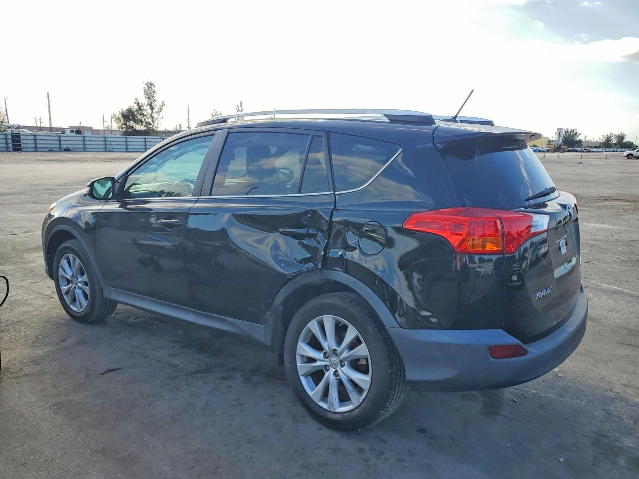 TOYOTA RAV4 2013 — 3