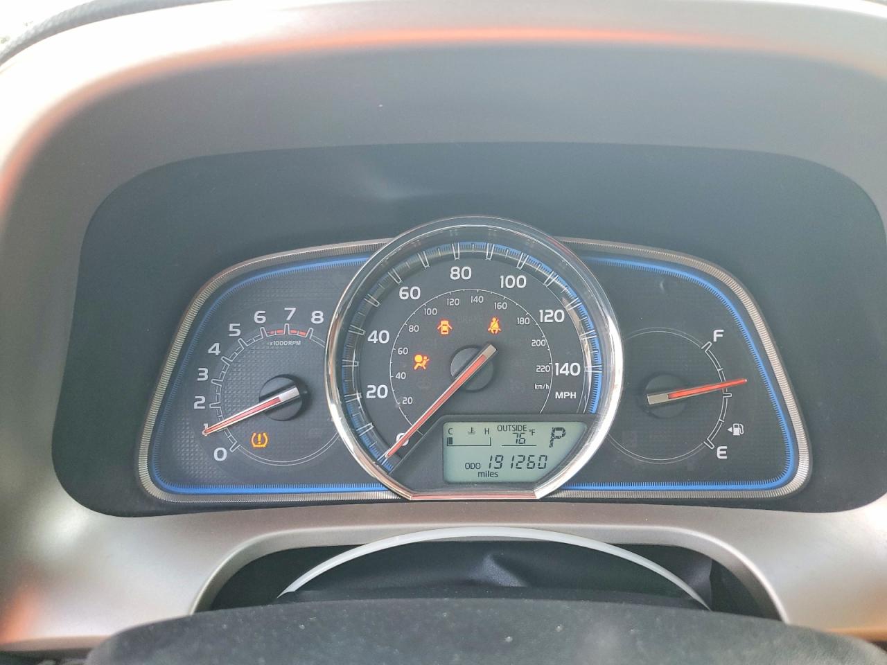 TOYOTA RAV4 2013 — 10