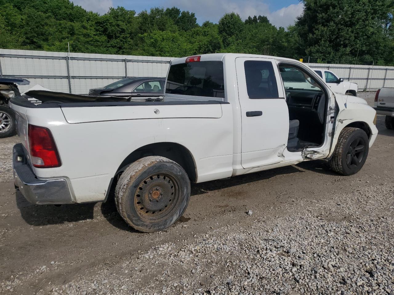 RAM 1500 2013 — 4