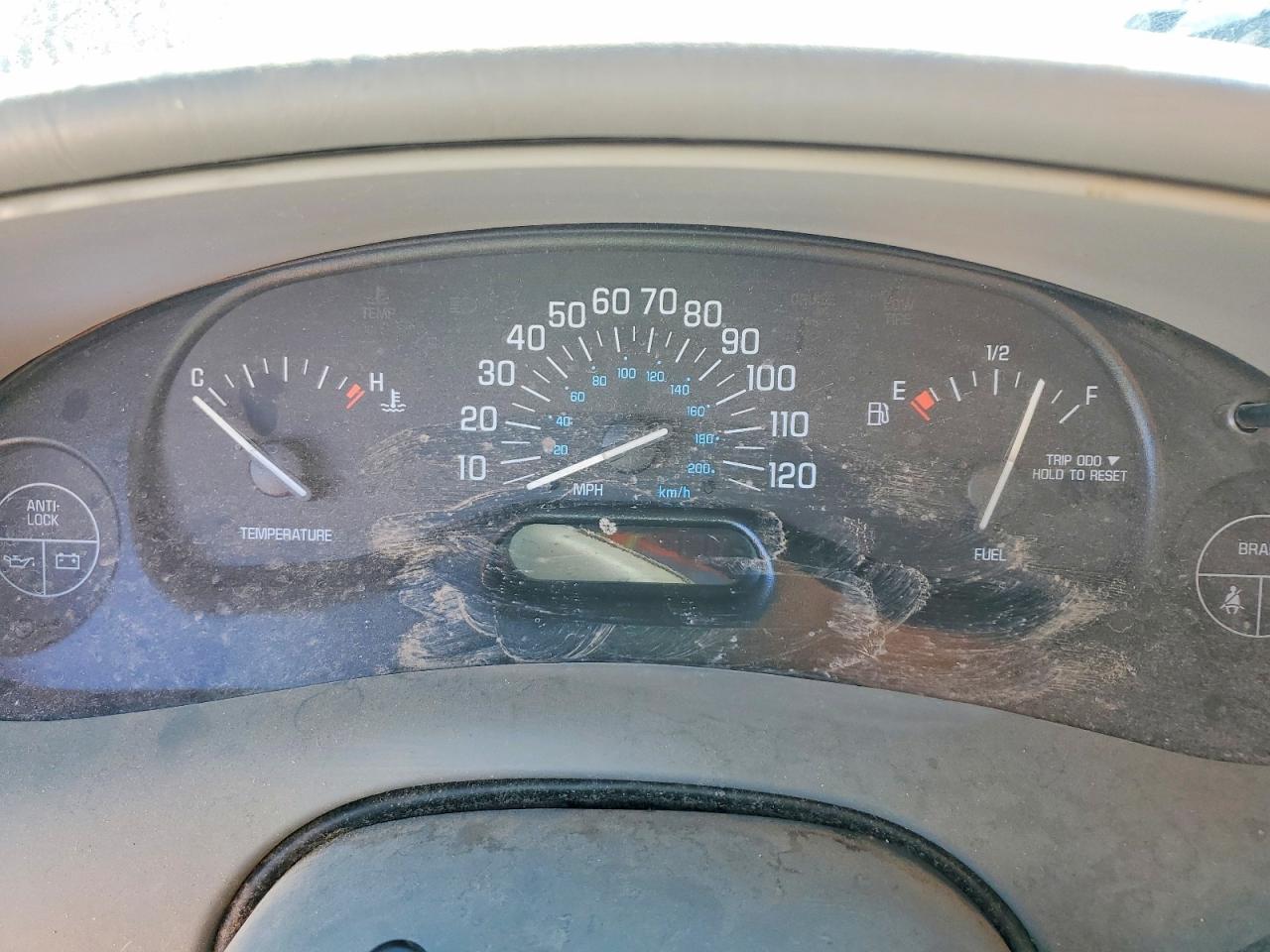 BUICK CENTURY 2005 — 10