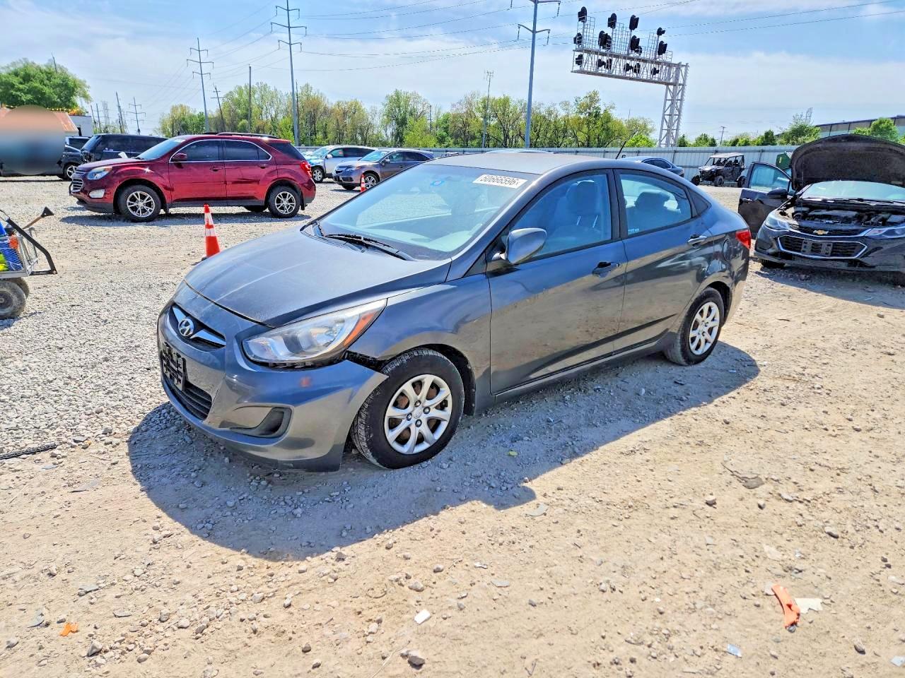 HYUNDAI ACCENT 2013 — 2