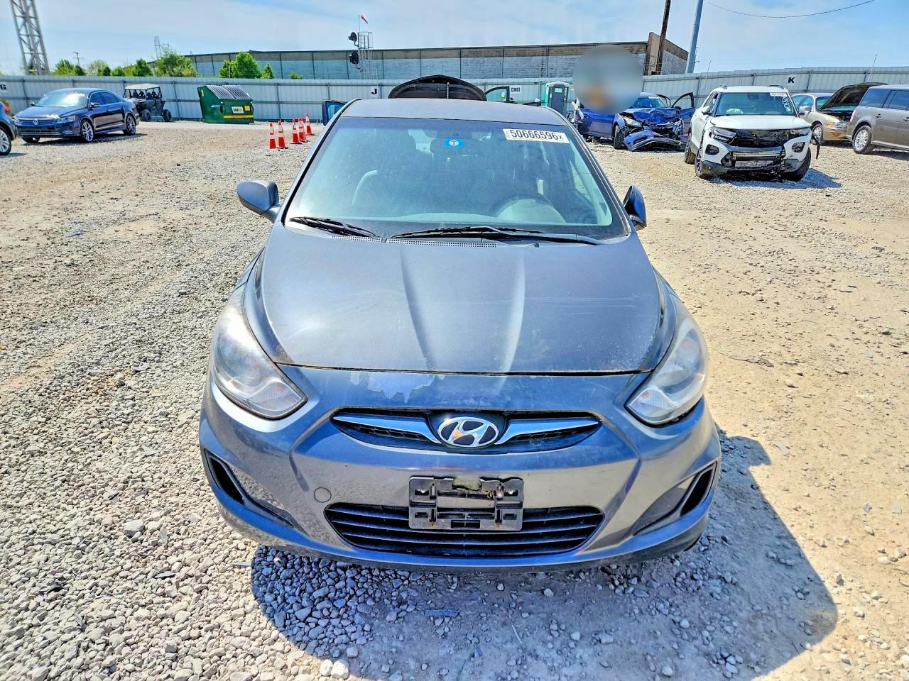 HYUNDAI ACCENT 2013 — 6