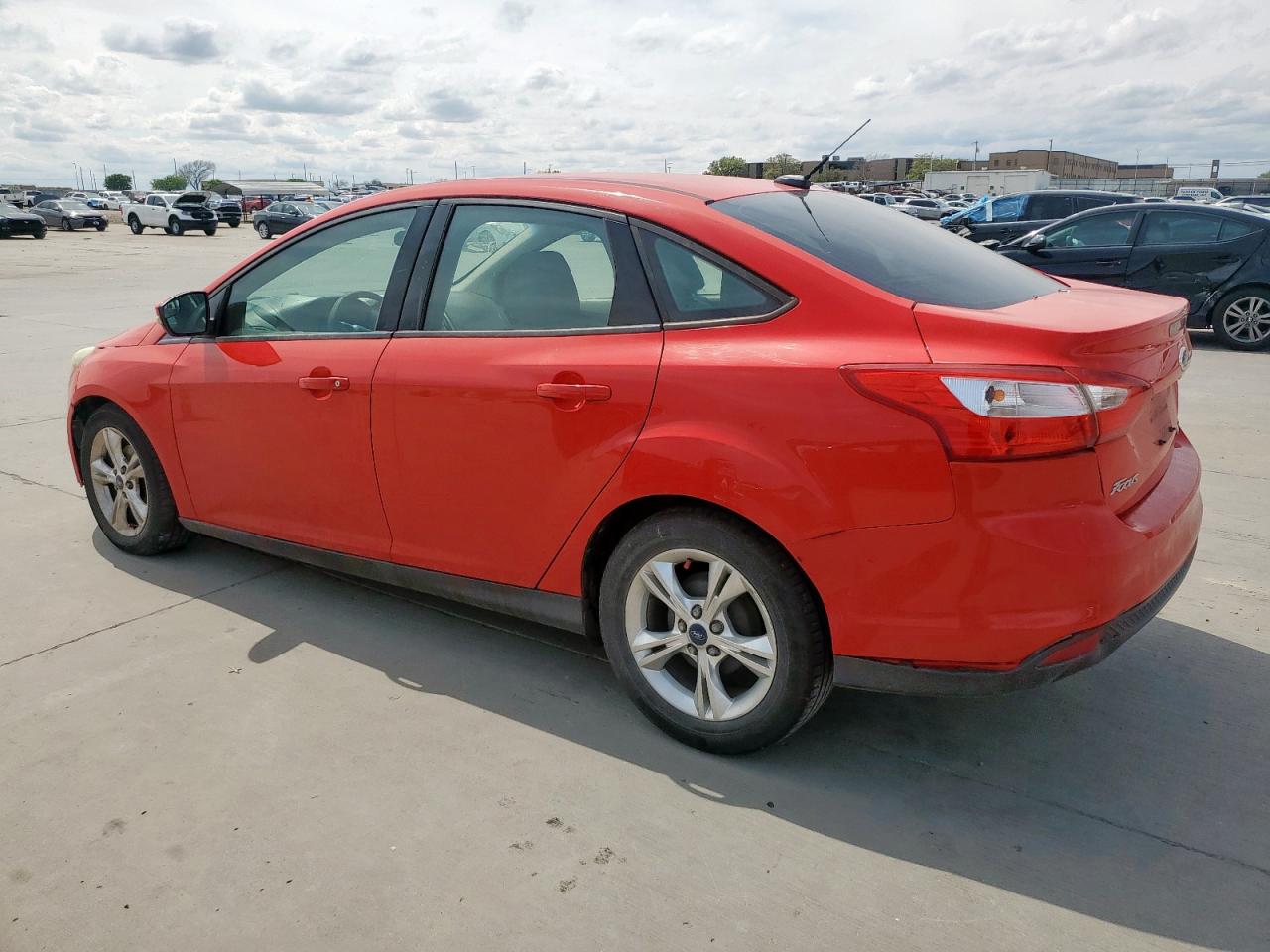 FORD FOCUS 2013 — 3