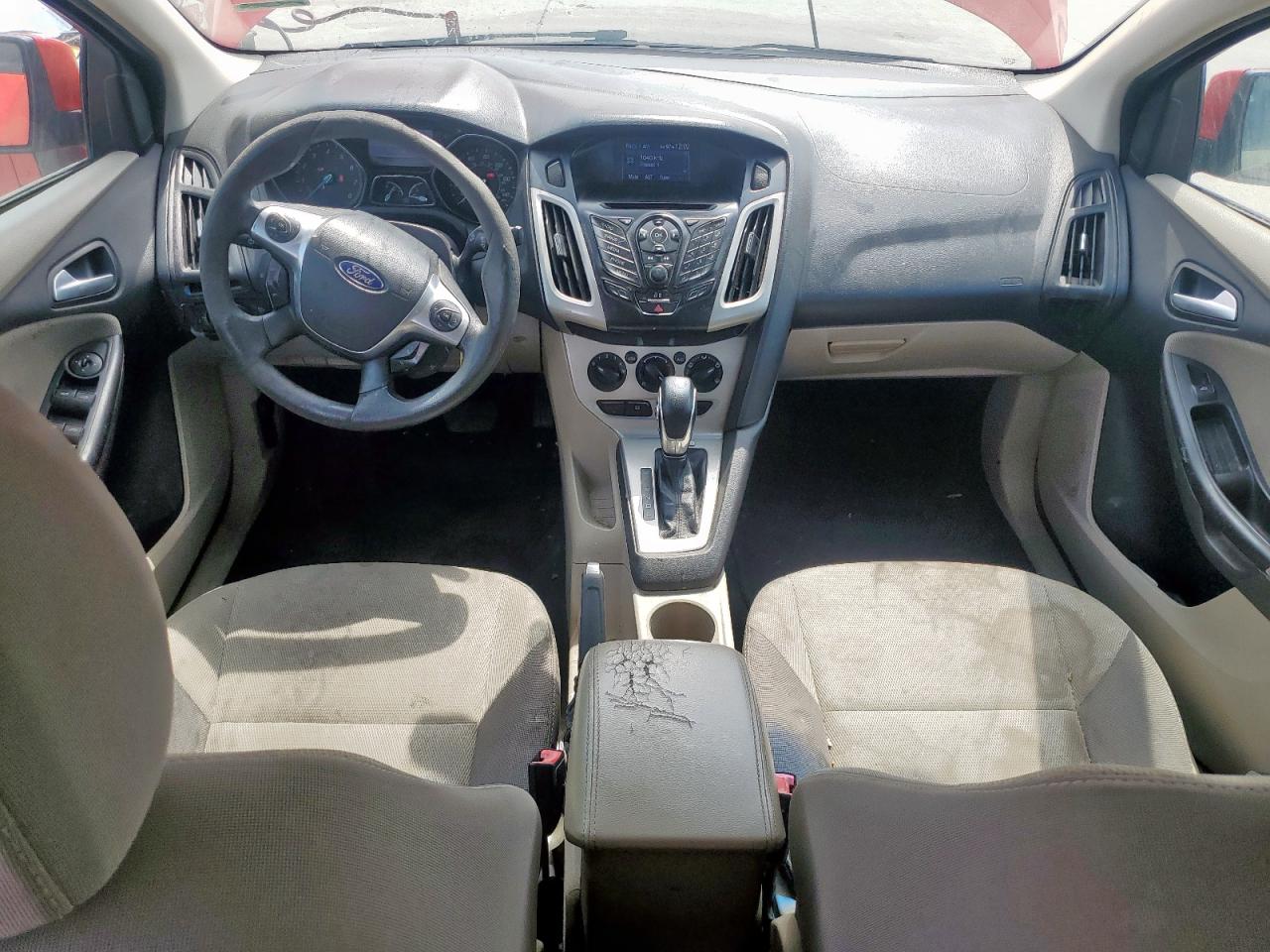 FORD FOCUS 2013 — 9