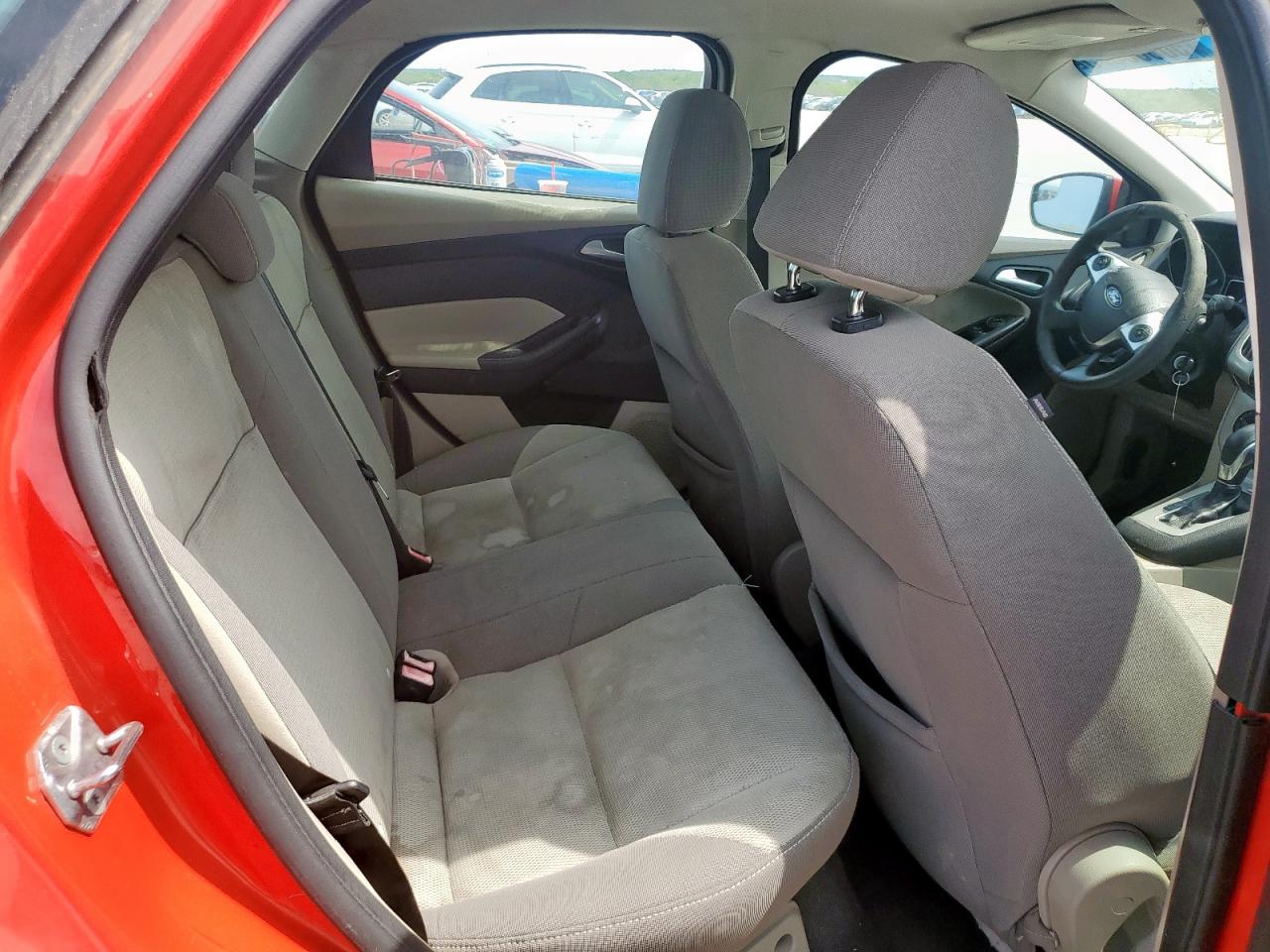 FORD FOCUS 2013 — 11