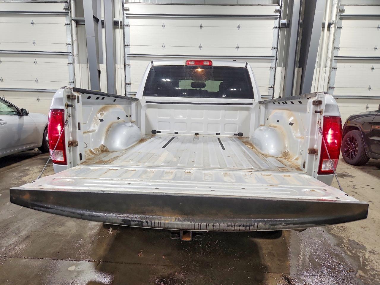 DODGE RAM 1500 2011 — 7