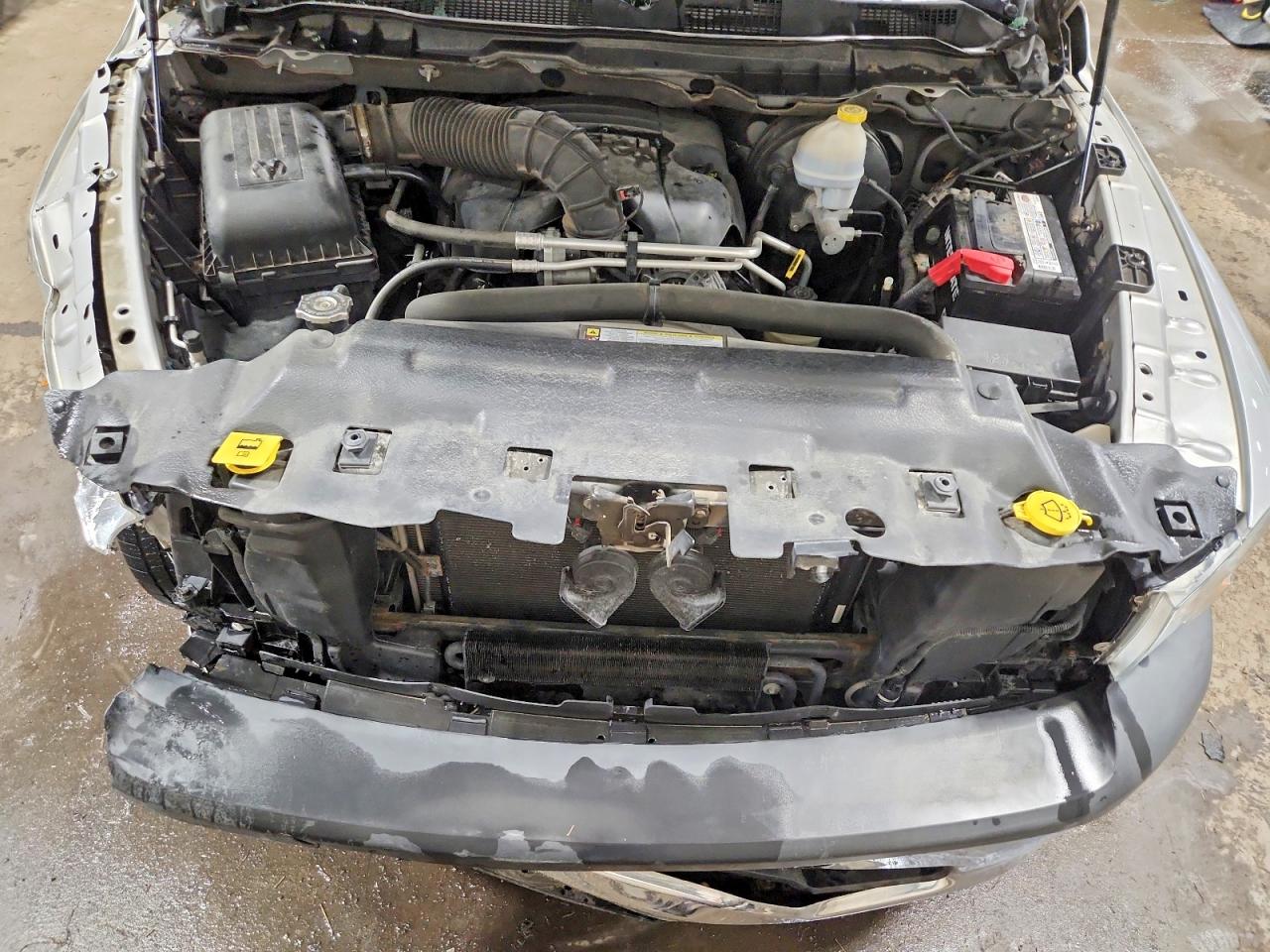 DODGE RAM 1500 2011 — 12