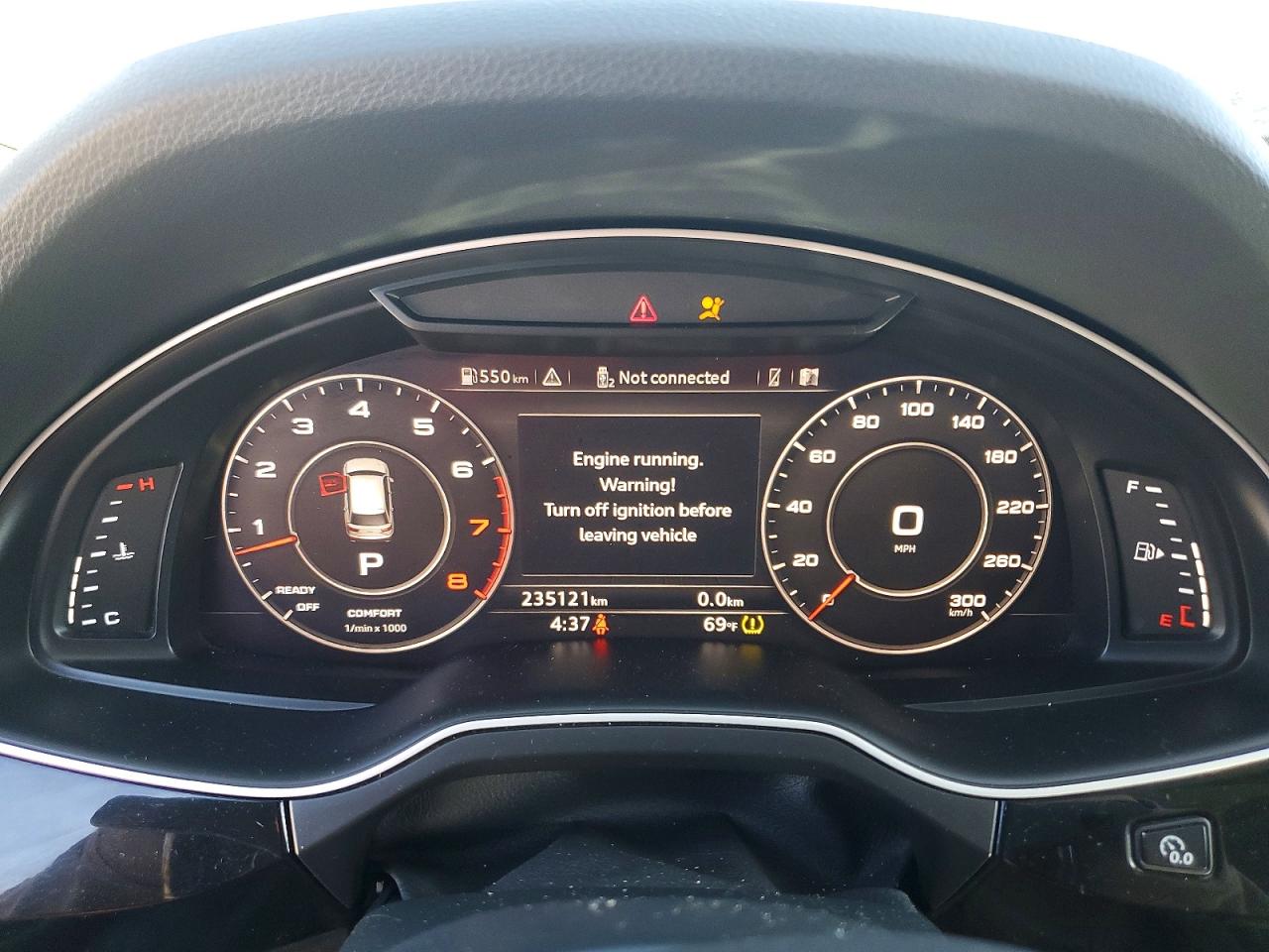 AUDI Q7 2017 — 10