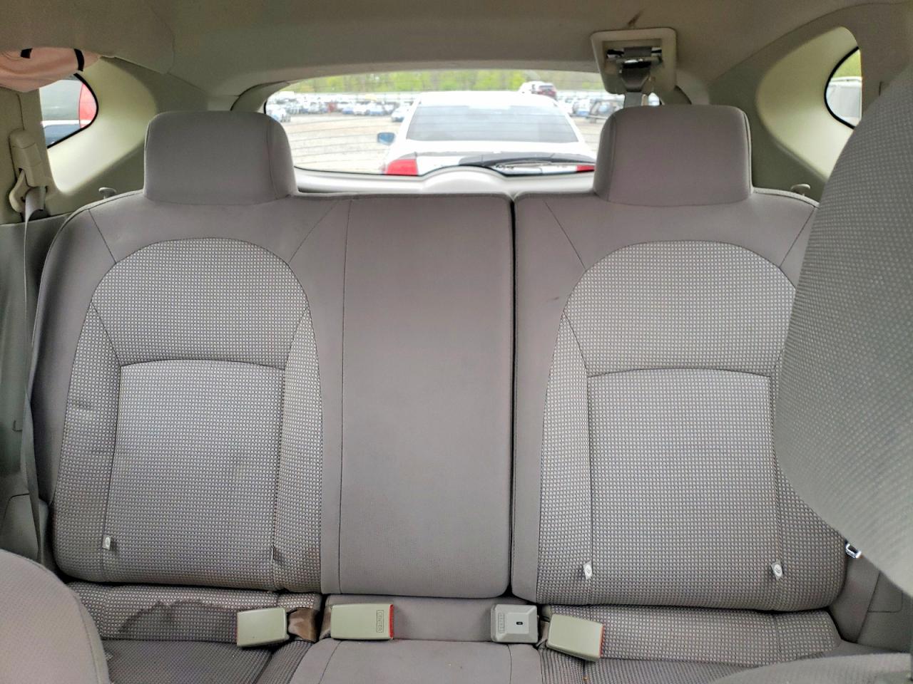 NISSAN ROGUE 2010 — 11
