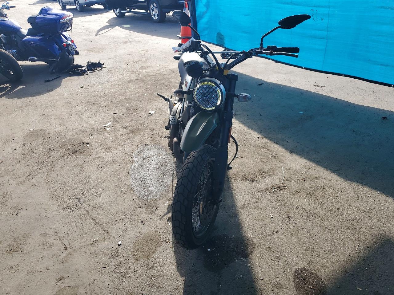 DUCATI SCRAMBLER 2016 — 3
