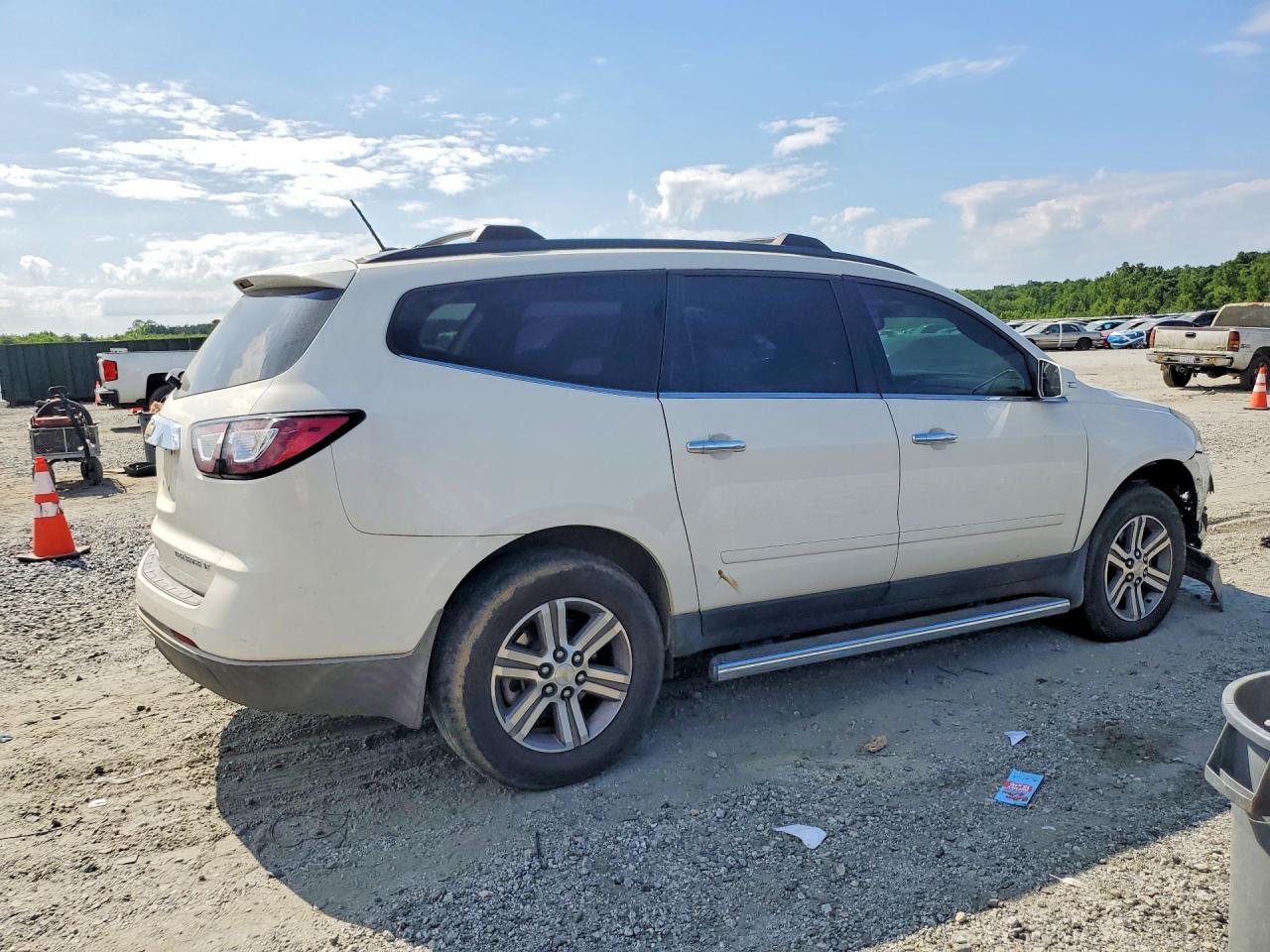 CHEVROLET TRAVERSE 2015 — 4