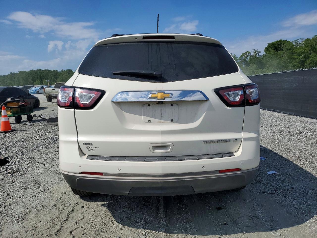 CHEVROLET TRAVERSE 2015 — 7