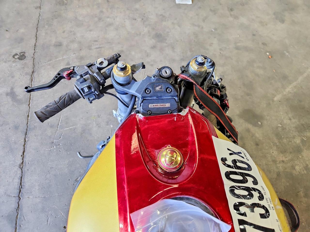 HONDA CBR1000 2006 — 8