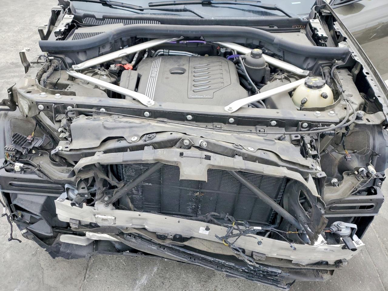 BMW X6 2023 — 12